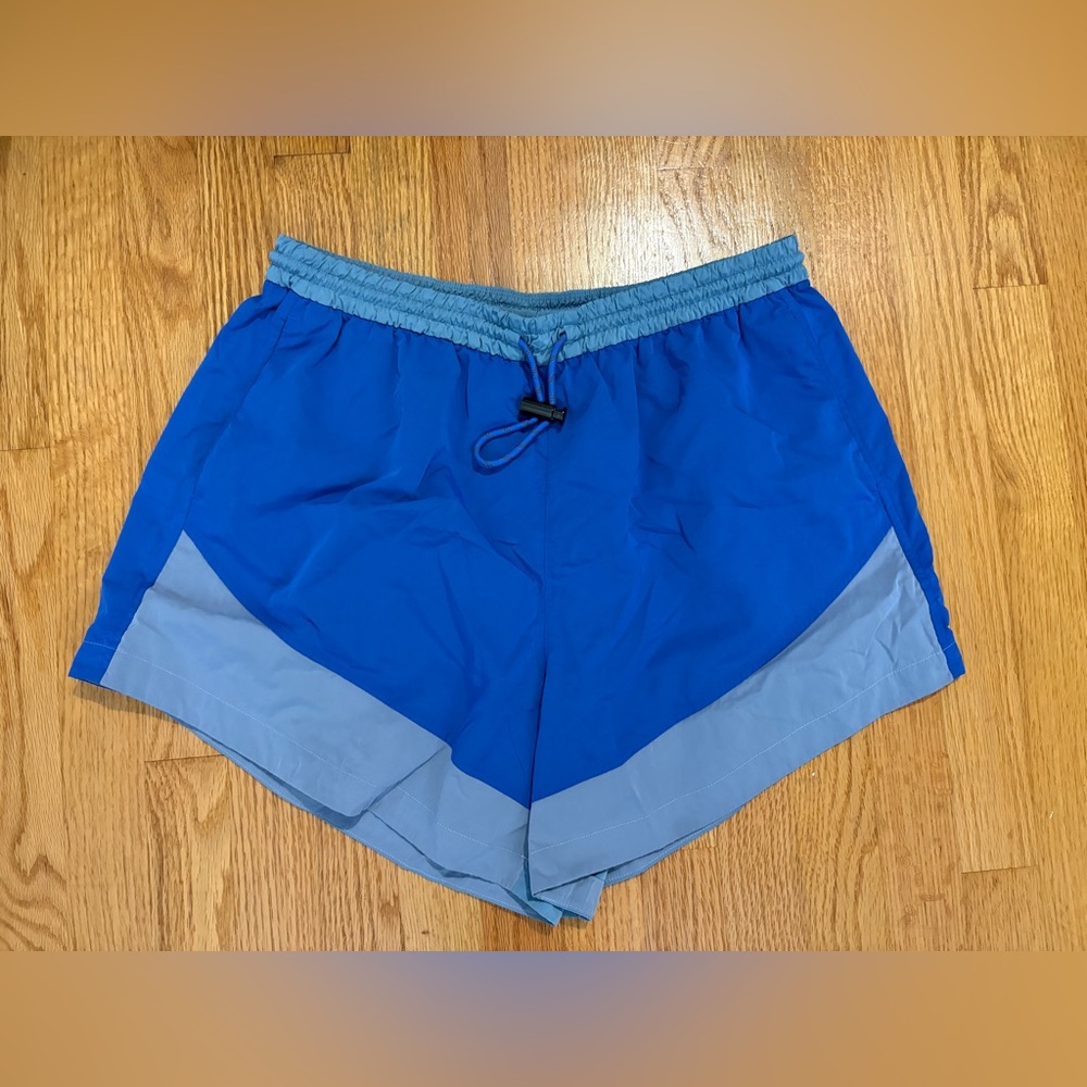 Lululemon Evergreen HR Short 4.5”